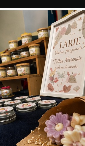 Expositor de velas em pote com cartão LARIE